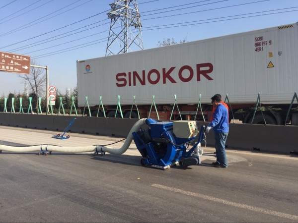 �r��·�撁��C